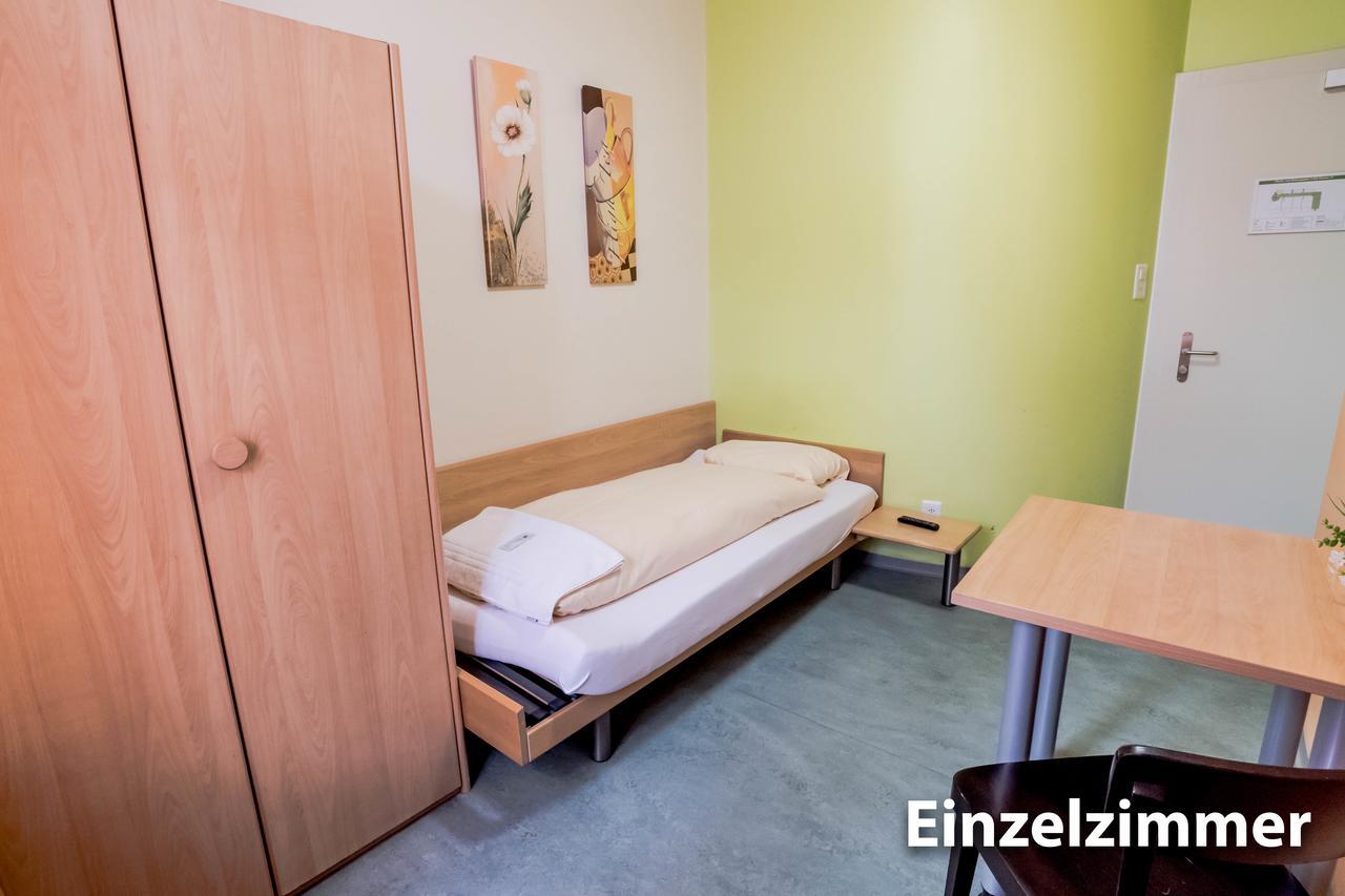 Hotel & Backpackers Zak Schaffhausen Dış mekan fotoğraf