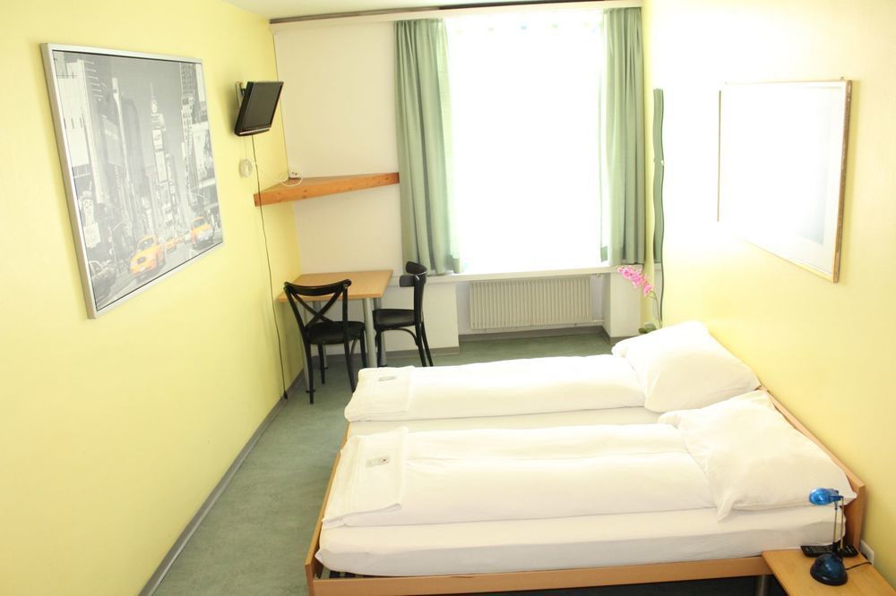 Hotel & Backpackers Zak Schaffhausen Dış mekan fotoğraf